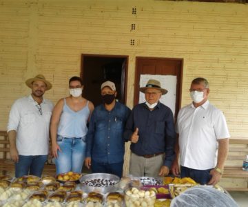 Concluído curso de culinária a base da mandioca na linha 188 em Rolim de Moura