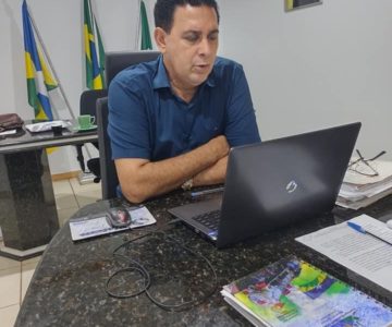 Prefeito Aldo Júlio parabeniza servidores e anuncia que pagamento de outubro está na conta, mais de 5 milhões de reais foram injetados na economia local