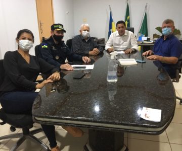 Prefeito Aldo Júlio se reúne com governo do estado para cobrar por asfalto do Bairro Cidade Alta