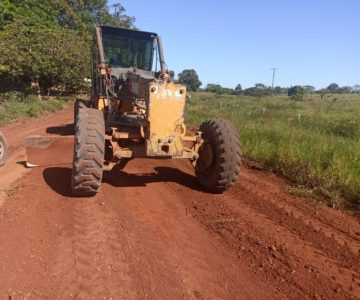 Secretaria de Obras realiza manutenção e recuperação na zona rural de Rolim de Moura