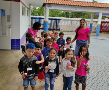 Sonho Realizado: Iniciada as aulas na Escola Júlia Bobek no bairro centenário