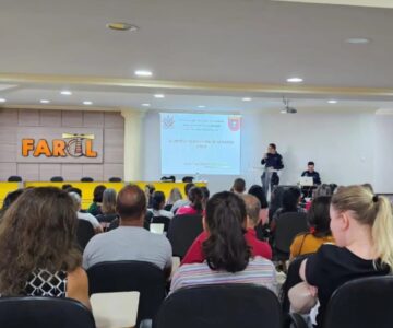 Servidores da educação de Rolim de Moura participam de treinamento sobre “Segurança Escolar”