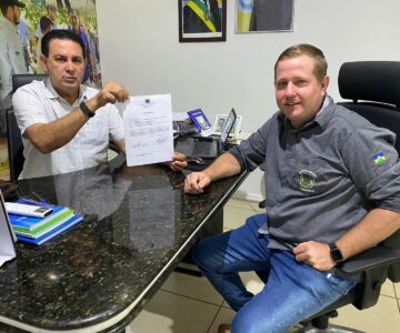 Prefeitura de Rolim de Moura assina ordem de serviço para obra de infraestrutura com revitalização de canteiros, acessibilidade e calçadas