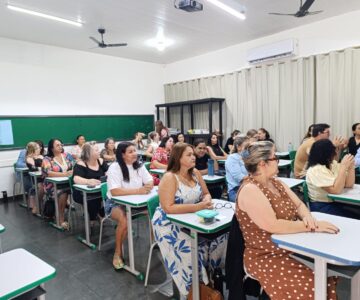 Rolim de Moura realiza prova do Processo Seletivo para Diretores Escolares da Rede Municipal