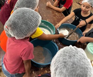 Semas desenvolve ação com foco na convivência e fortalece vínculos entre gerações em Rolim de Moura