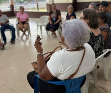 CRAS promove atividades de fortalecimento de vínculos e bem-estar para idosos em Rolim de Moura