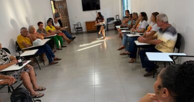Junho Violeta: Assistência Social promove ação de conscientização e fortalecimento dos direitos da pessoa idosa em Rolim de Moura